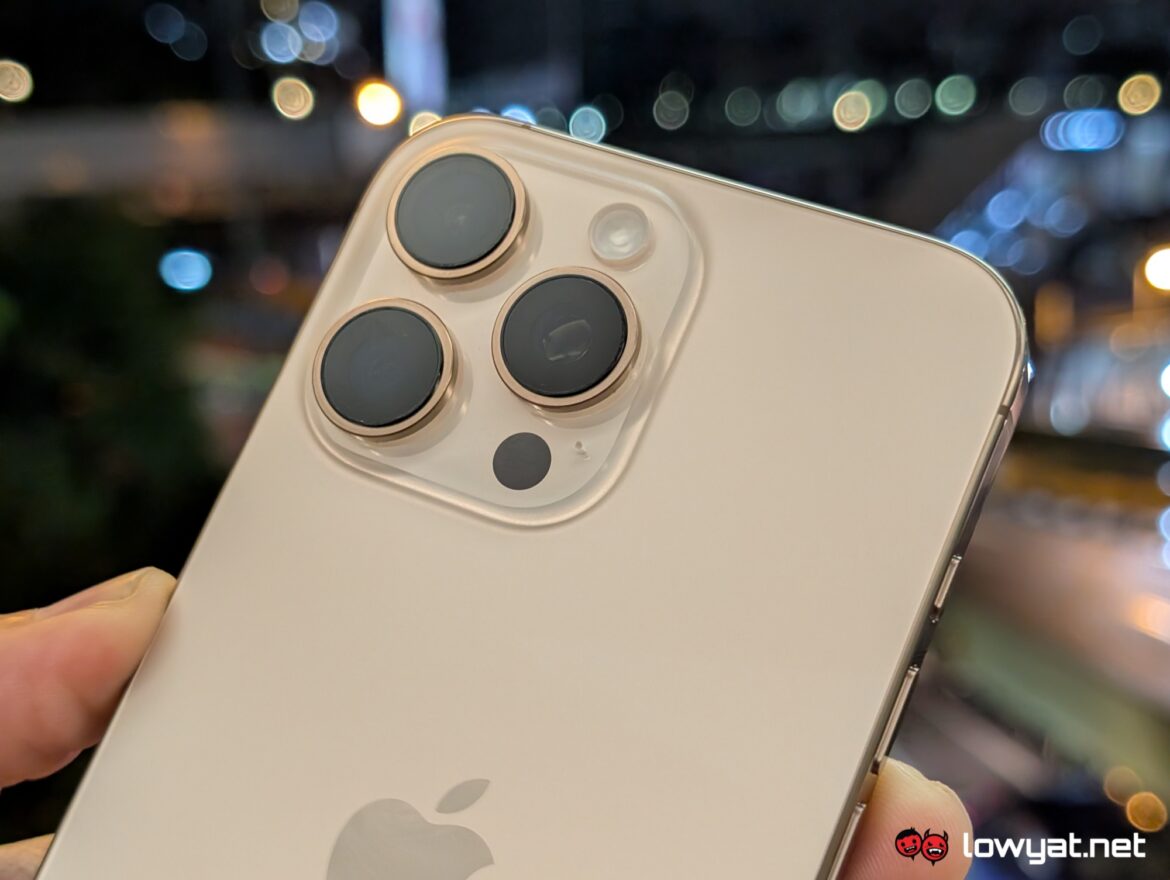 iphone-16-pro-max-hands-on_11.jpg