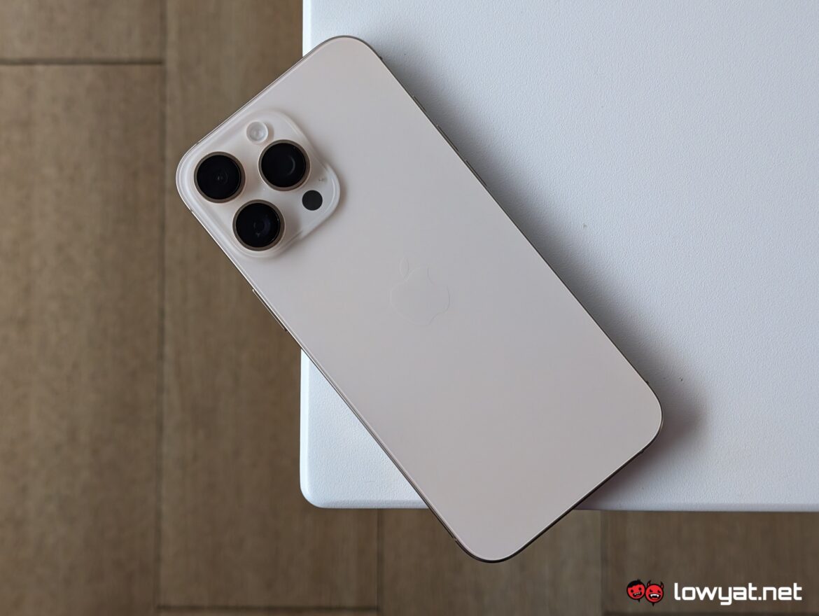 iphone-16-pro-max-hands-on_01.jpg